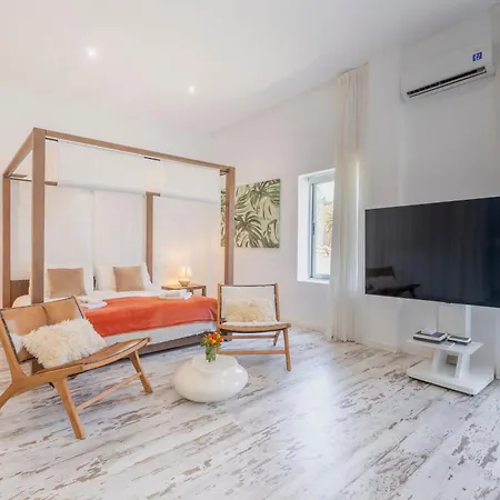 Luxury Kaya Villa Estepona