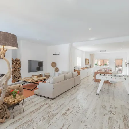 Luxury Kaya Villa