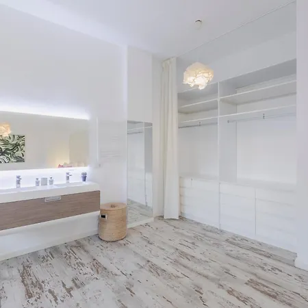 Luxury Kaya Villa *