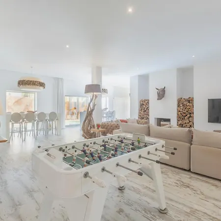 Luxury Kaya Villa *